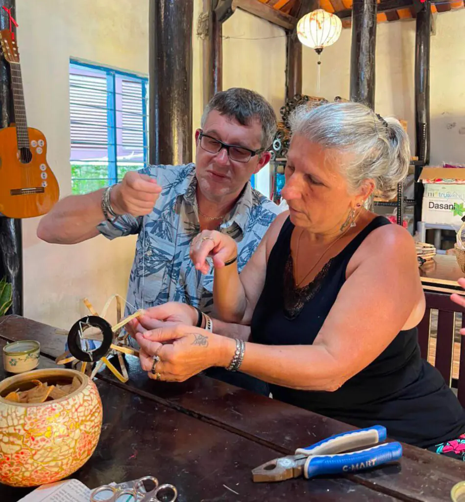 fabrication de lanterne hoi an 949x1024 822fab3863