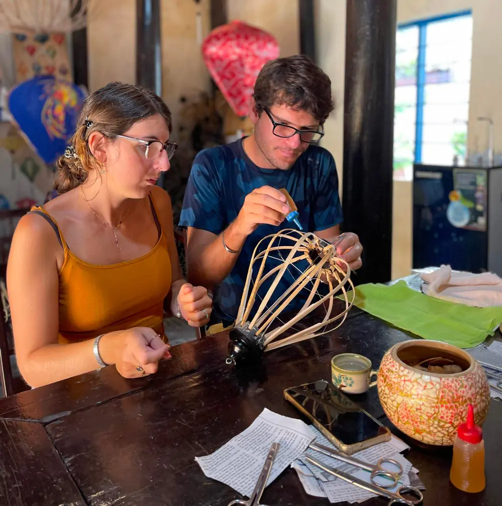 fabrication lanterne hoi an
